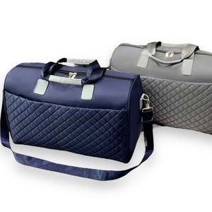 NWT Fashionable Travel Bag, Quilted Design Zipper Large Capacity Weekender